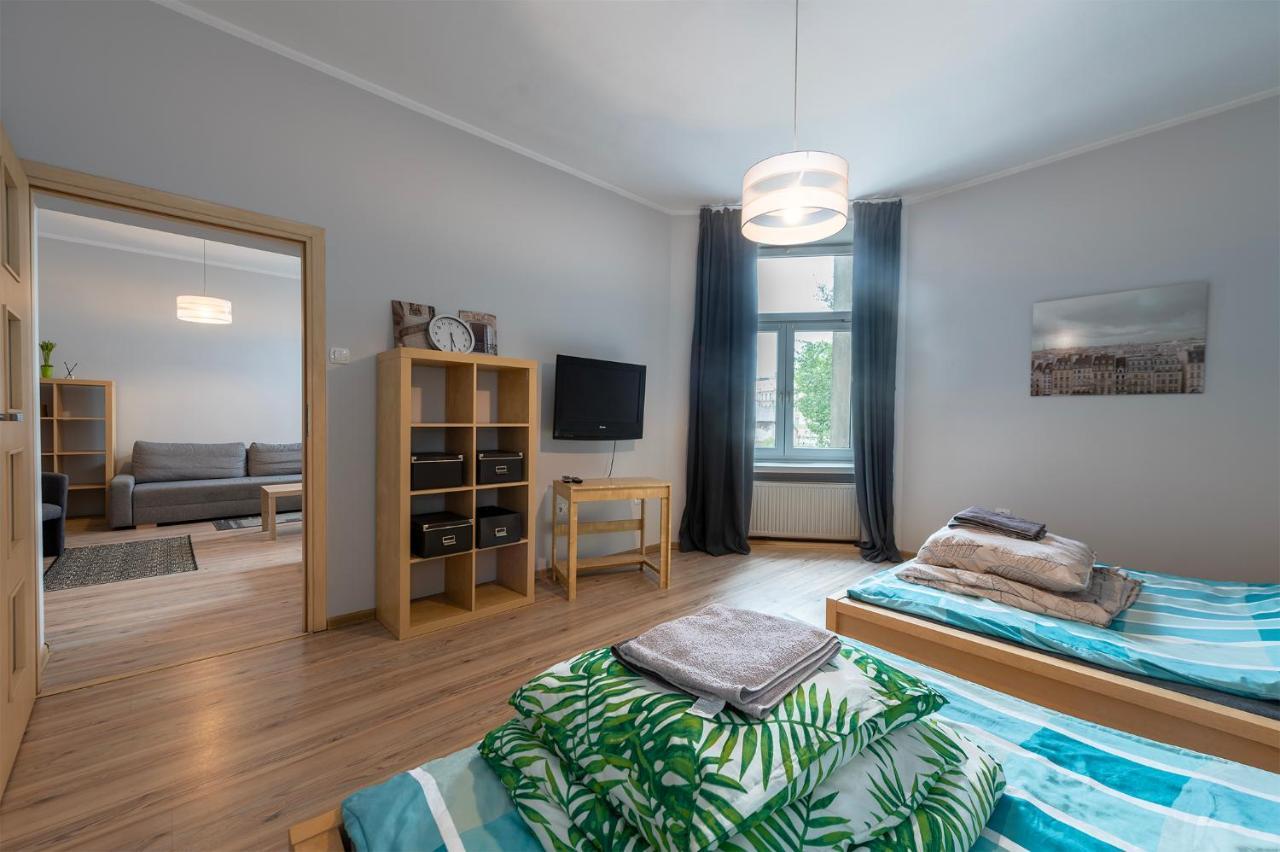 Apartament Piotrkowska-i- 75mcentral Cosy&secure Free Parking *